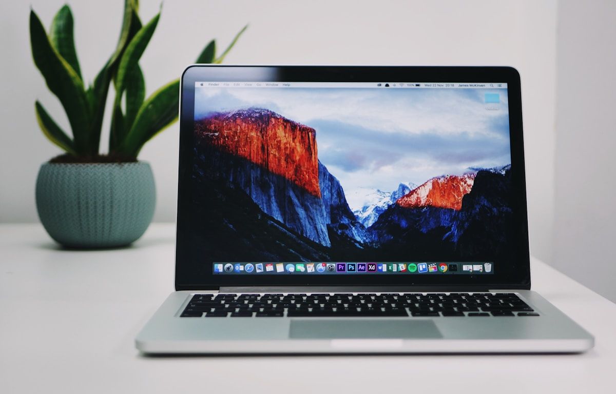 Best Laptop for Medical Students Pakistan – Top Picks & Prices