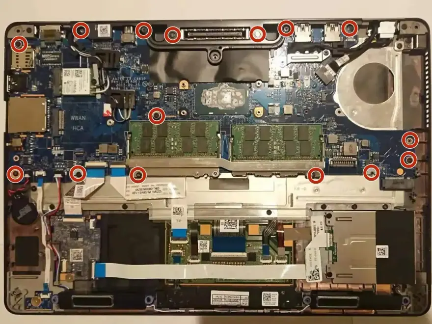 Dell Latitude E7470 Motherboard (6th Gen i5 soldered) — used Dell laptop, price in Pakistan at NN Laptops Hafeez Center Lahore